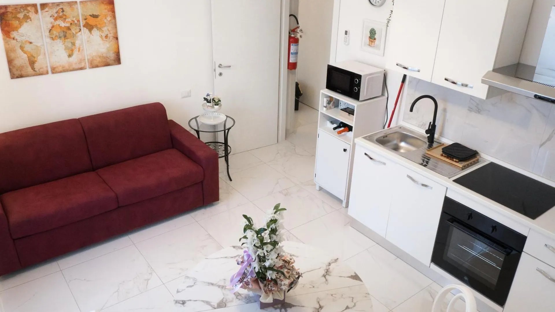 De Camillis Apartments In St Peter Rome 0*,  Italy